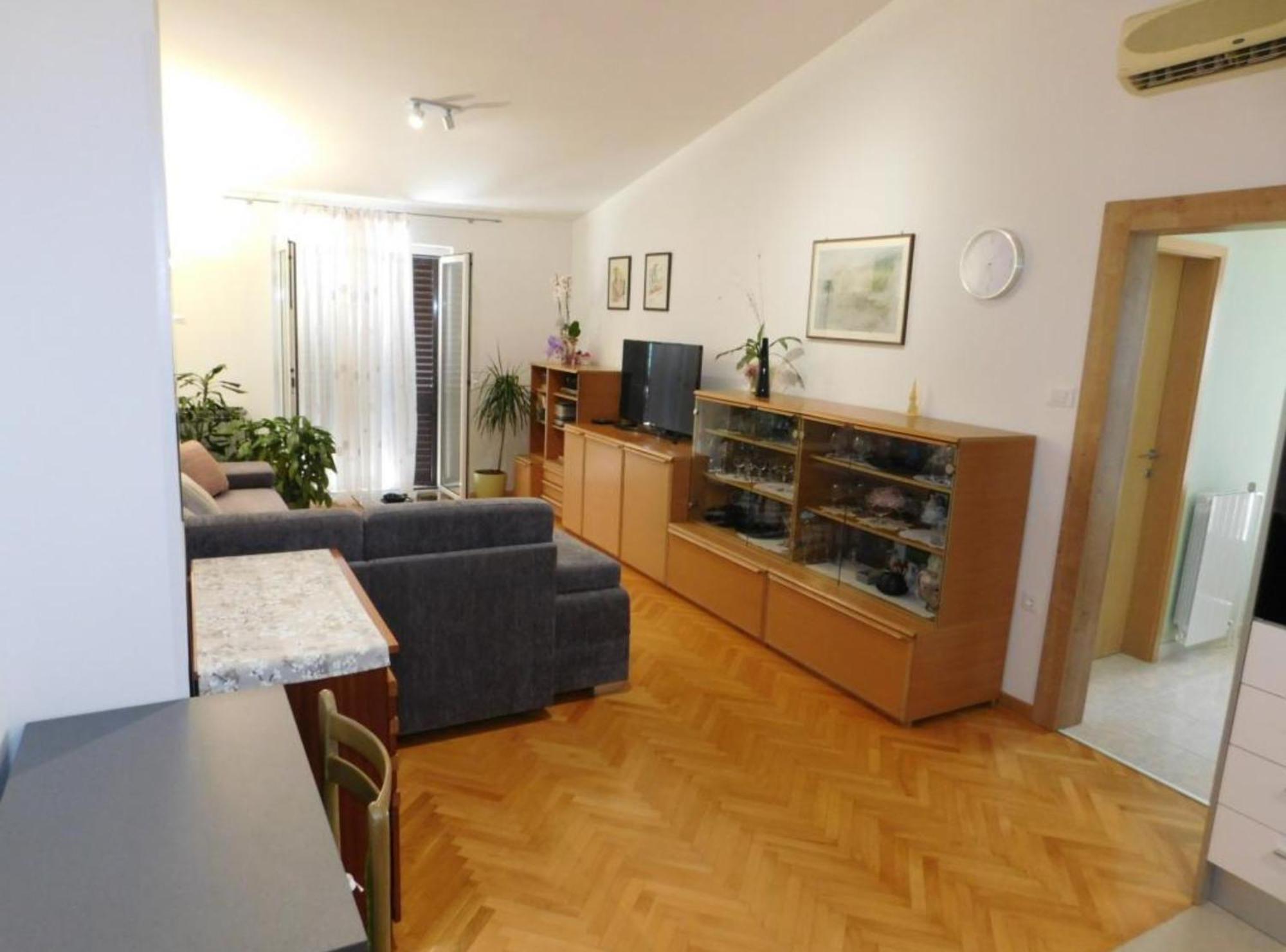 Apartments Roscic Podgora Exterior foto